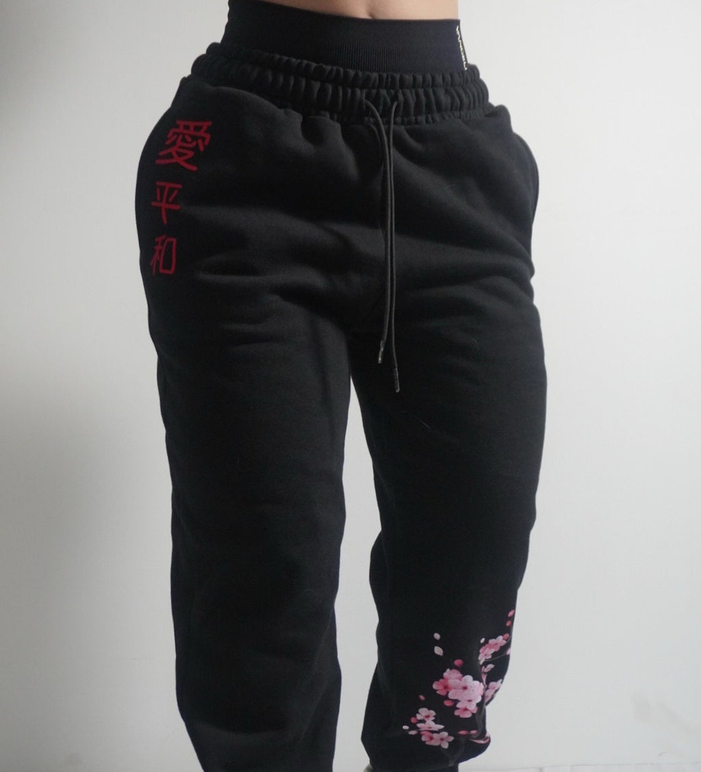 Jogger Oversize Negro Tokio Haru