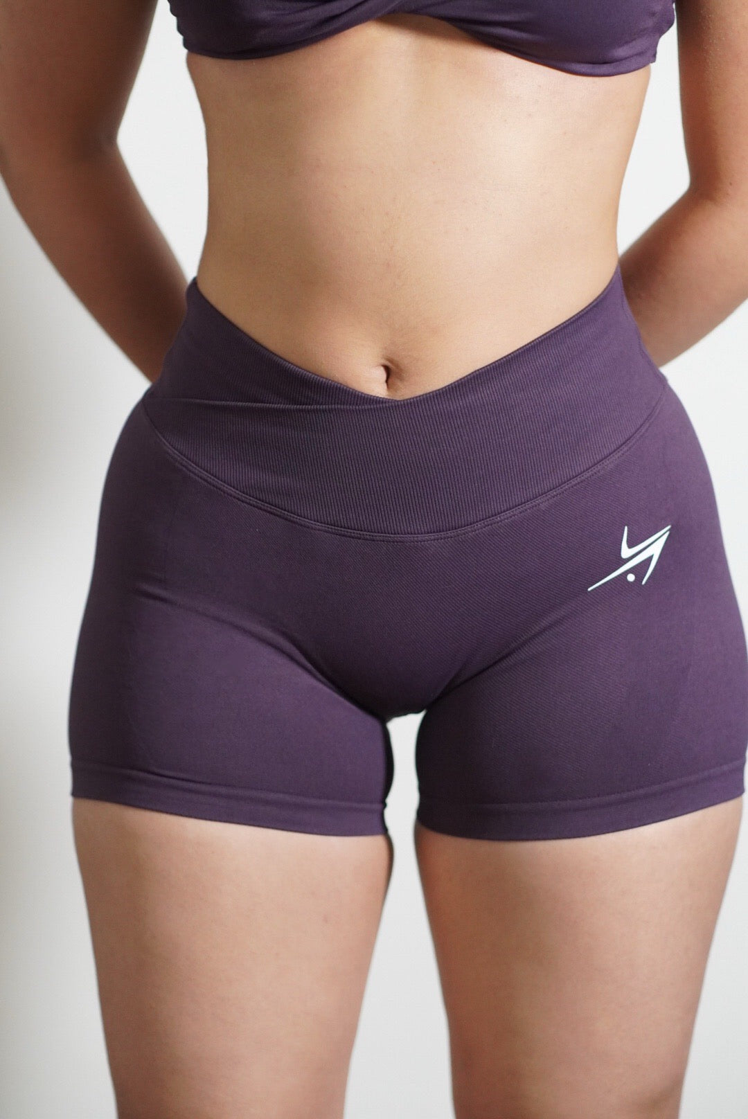 Pulse / Conjunto dos piezas en V