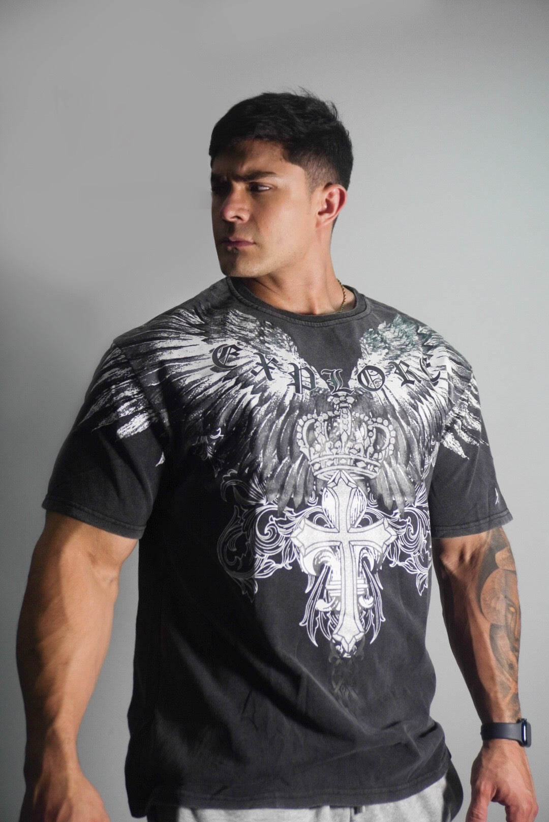 Camiseta Oversize Gris Prelavado Estampado De Alas