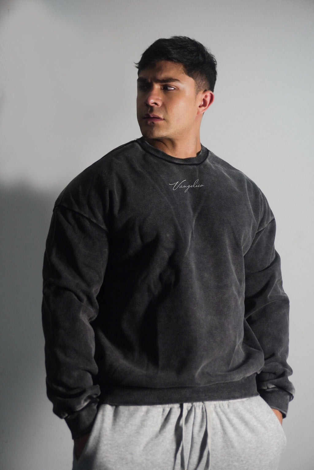 Buzo Oversize Gris Oscuro Prelavado