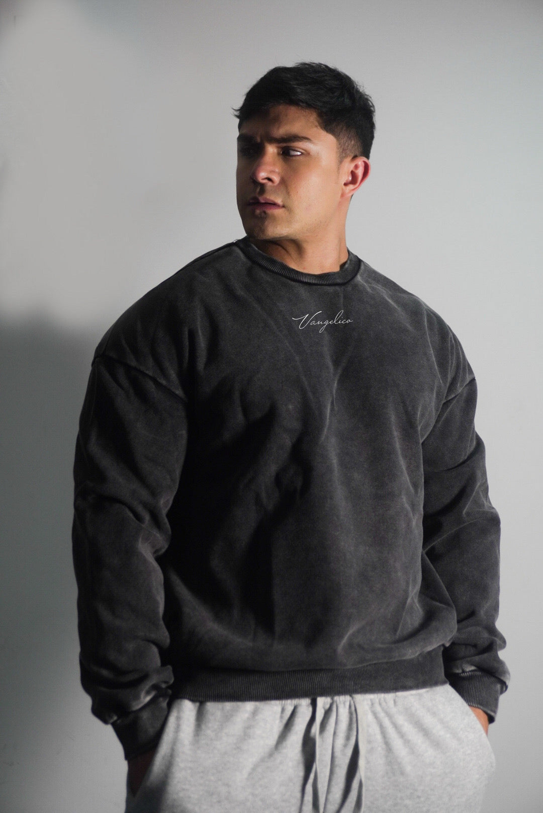 Buzo Oversize Gris Oscuro Prelavado
