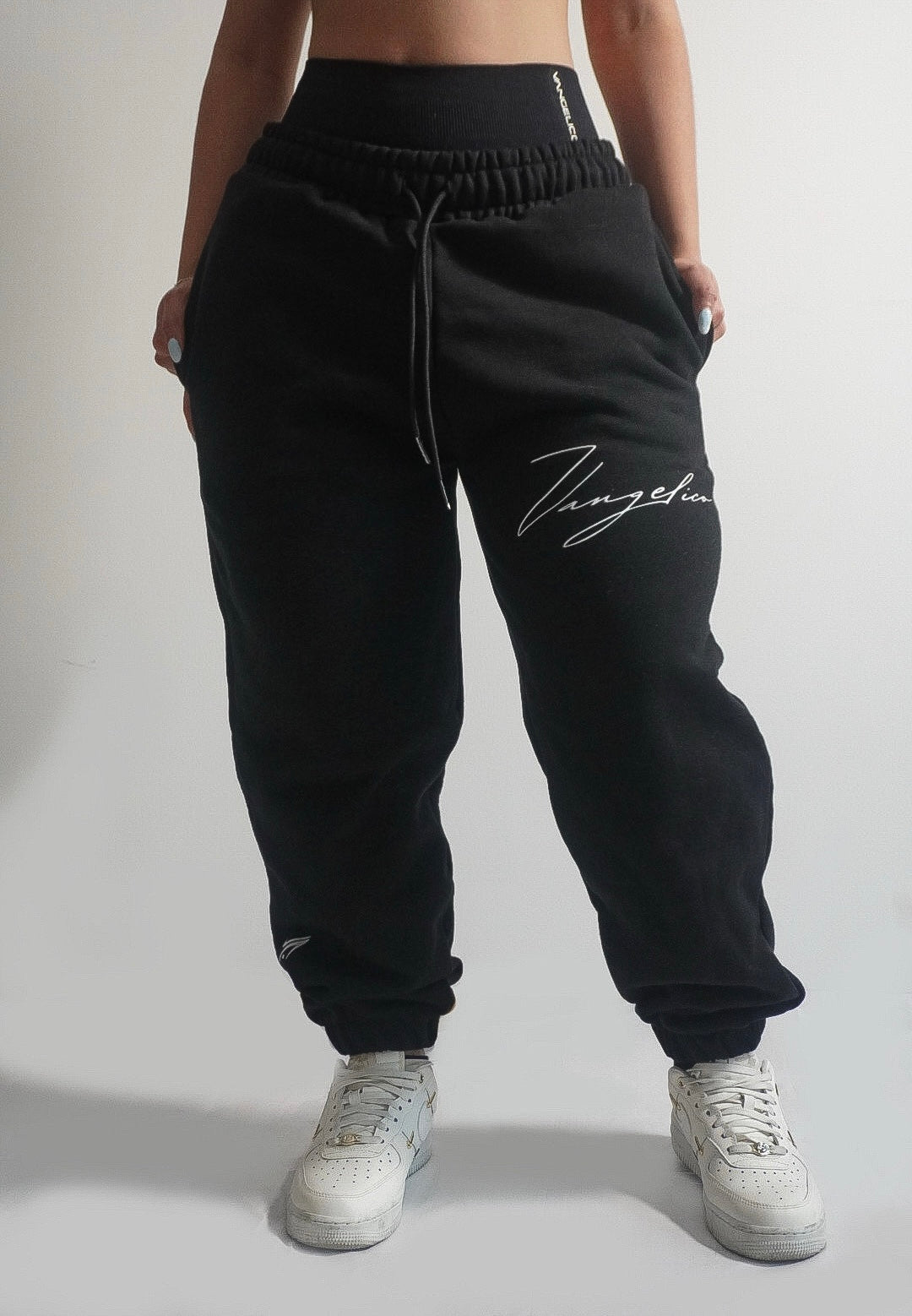 Vangelico Basics / Jogger Oversize negro 400gr