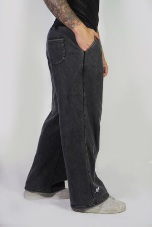 DarK / Jogger Bota Recta Fuente