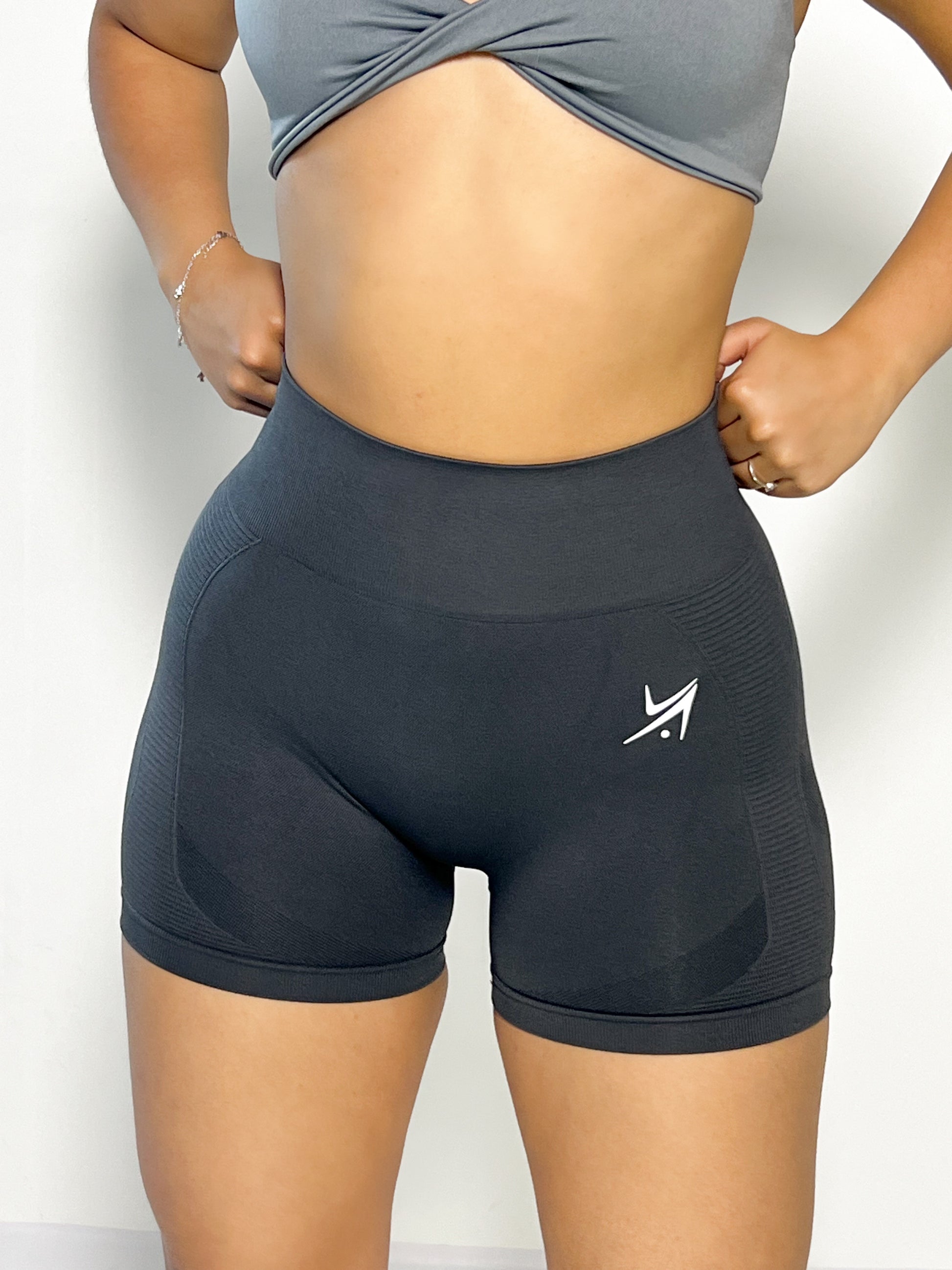 SHORT CORTO PUSH UP