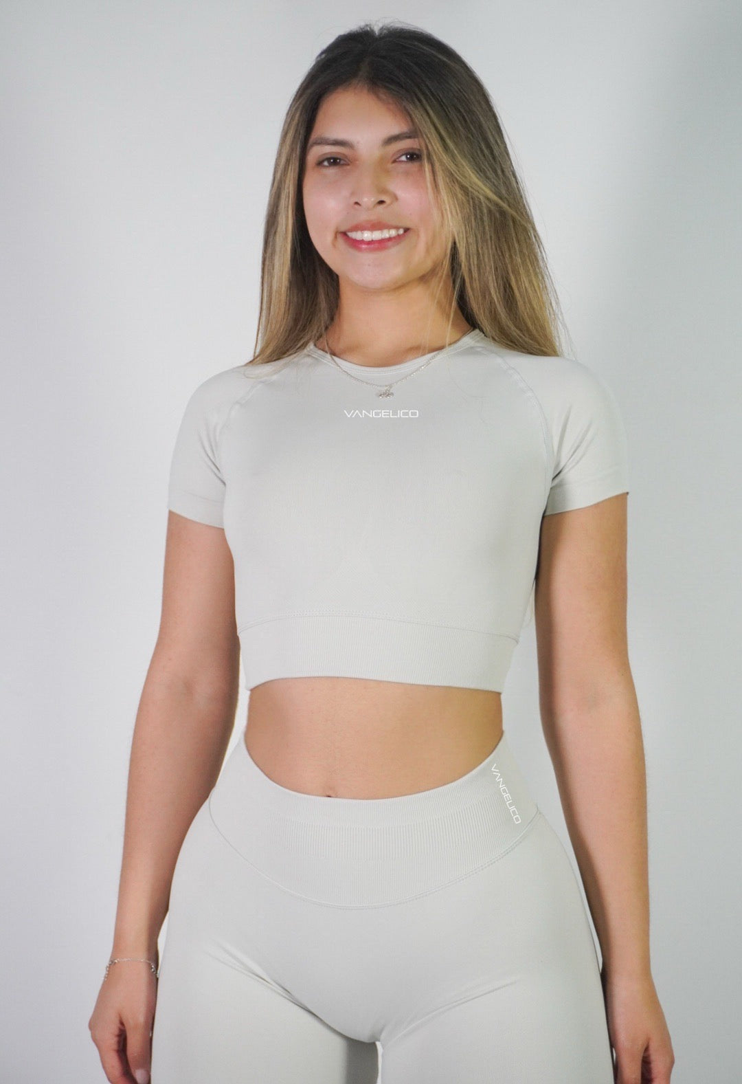 Hypermove / Conjunto Push-up en V y Camiseta