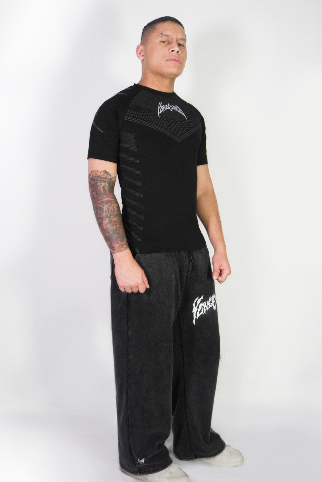 JOGGER BOTA RECTA FUENTE DARK